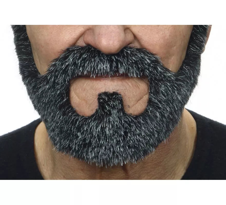 Translation missing: es.Barba negra canosa