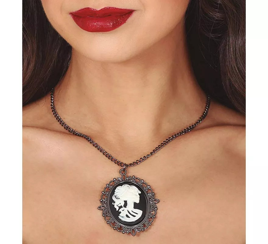 Translation missing: es.Collar Medallón con Busto 5 cm