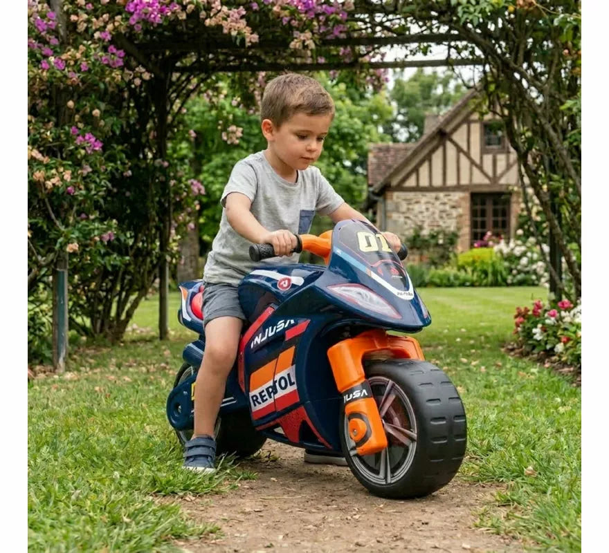 Translation missing: es.Correpasillos Moto Winner Repsol Competition