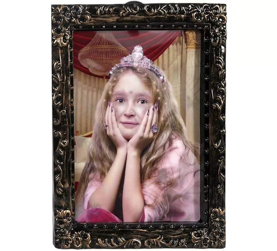 Translation missing: es.Cuadro de Princesa Zombi 27 x 35 cm