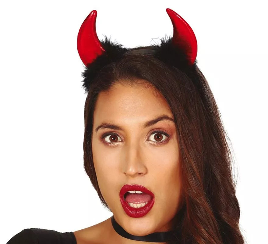 Translation missing: es.Cuernos de Diabla Rojos con marabú