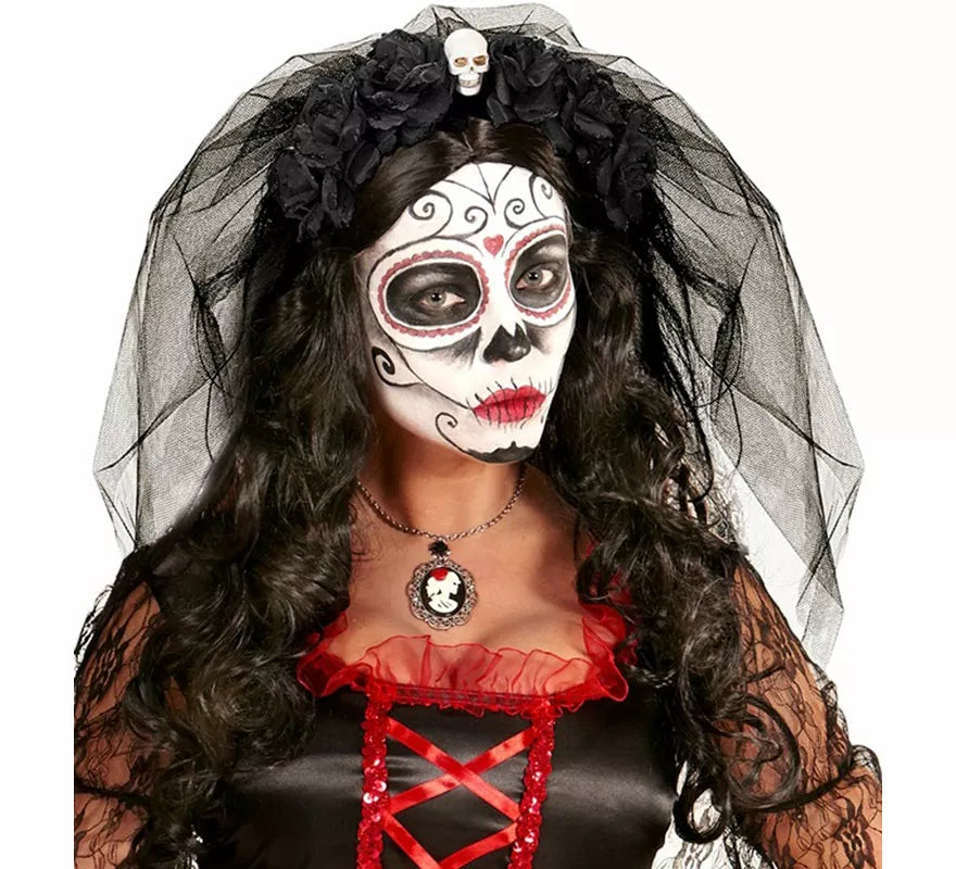 Translation missing: es.Diadema Gótica con 6 Rosas negras con Calavera y Velo