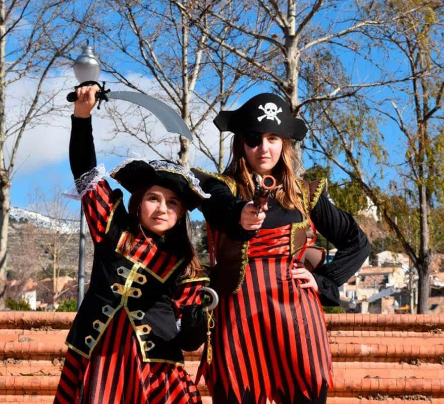 Translation missing: es.Disfraz de Pirata a rayas para niña