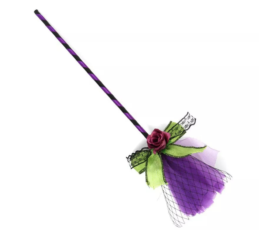 Translation missing: es.Escoba de Bruja morado con tul de 40 cm