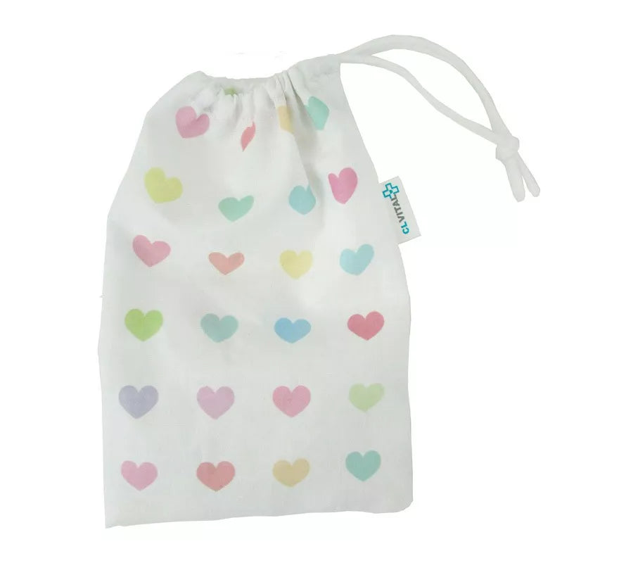 Funda de tela para Mascarilla estampado Corazones