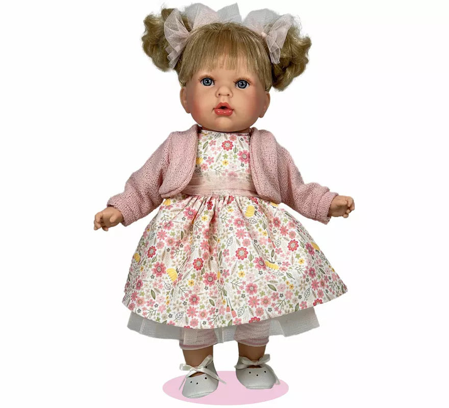 Translation missing: es.Muñeca Tita Spring rubia con Vestido Floral de 45 cm
