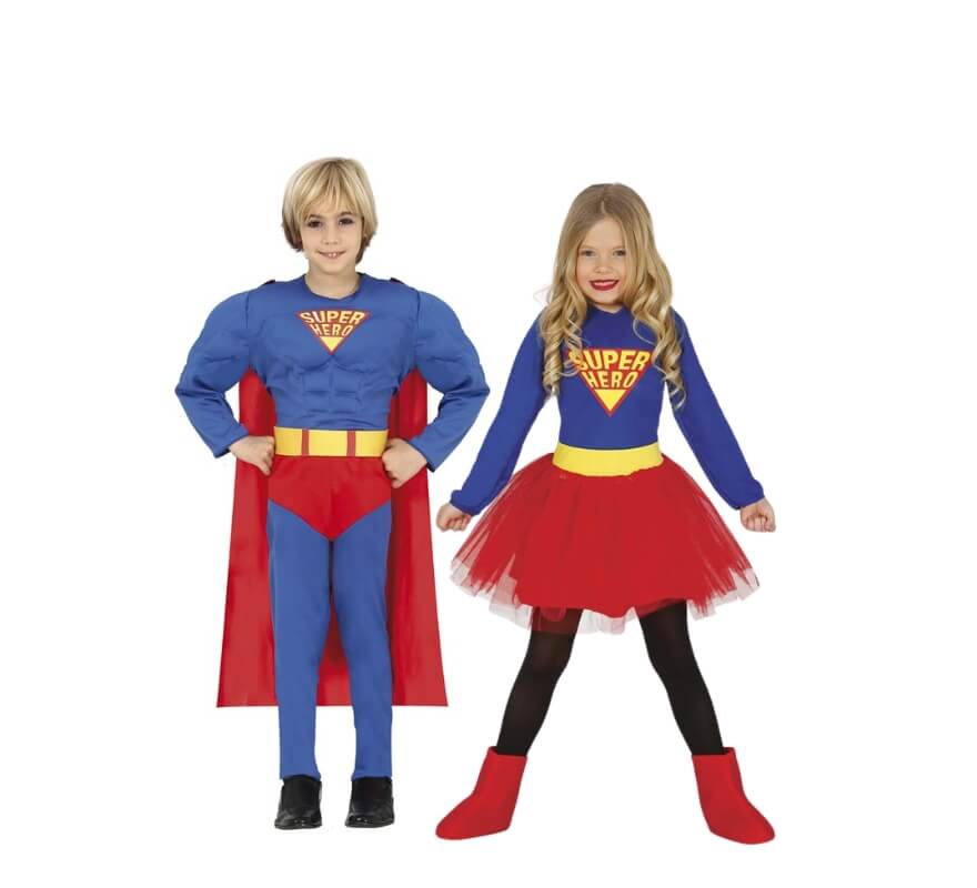 Pareja de superhéroes azules y rojos