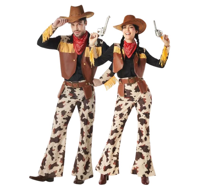 Pareja de vaqueros con flecos